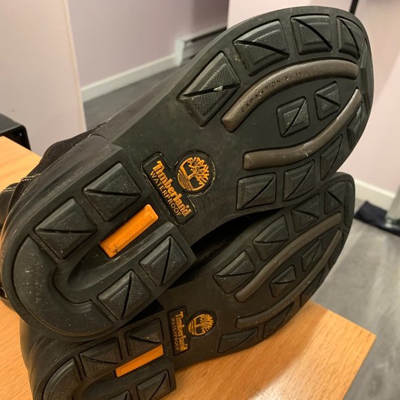 Timberland leather boots - Men's size 7.5 (but actually fit like US 8.5) - Picture 11 of 13